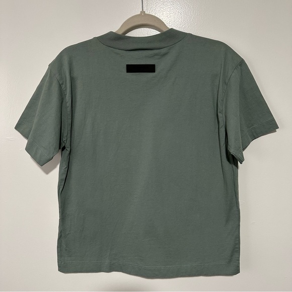 Fear of God Essentials SS23 Tee – Sycamore Blue Women large - Picture 5 of 9